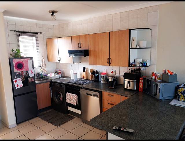 2 BEDROOM TOWNHOUSE FOR SALE IN RANDHART